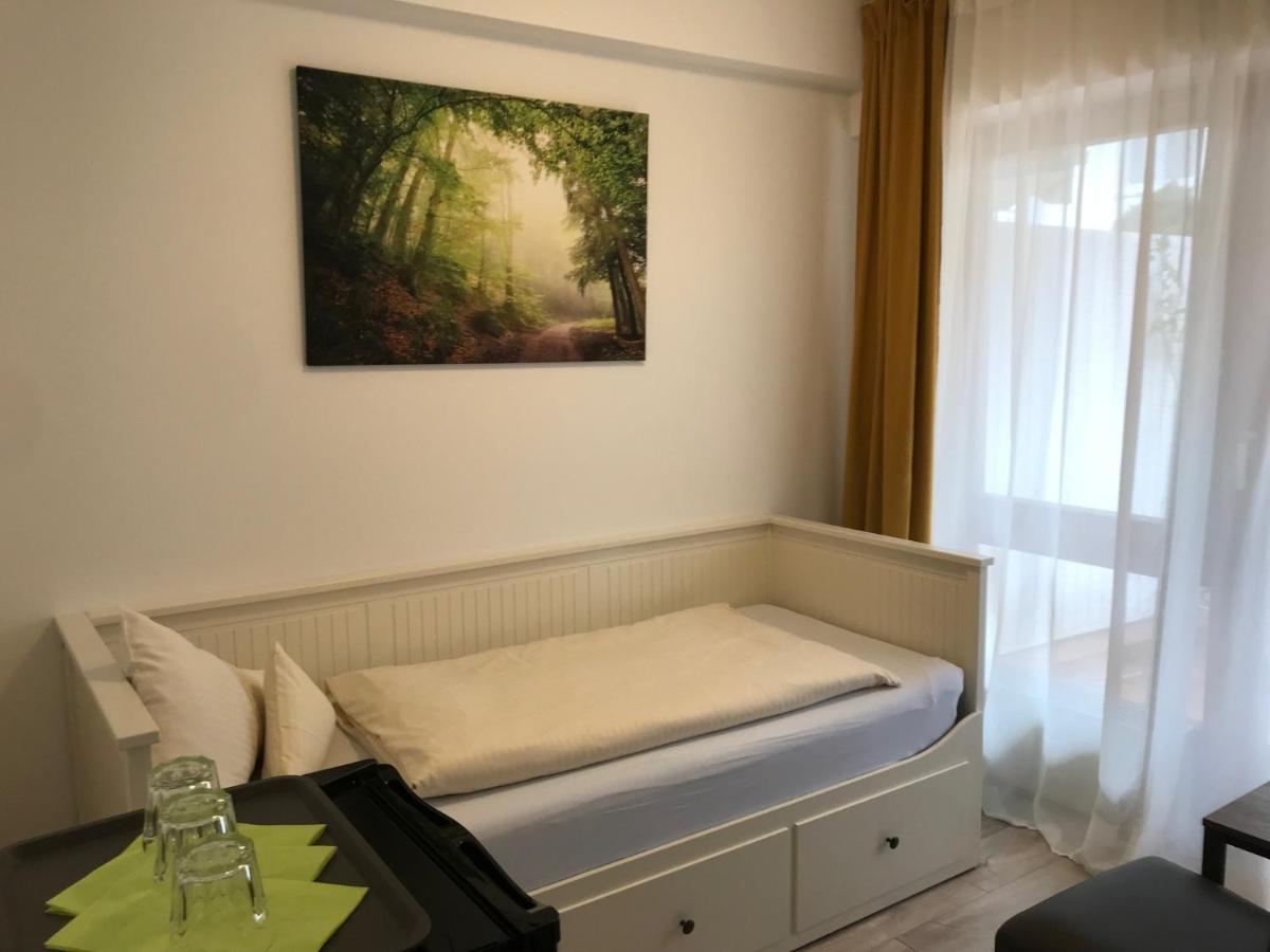 Abendruhe Hotel - Kontaktloser Check In Oberhaching Εξωτερικό φωτογραφία